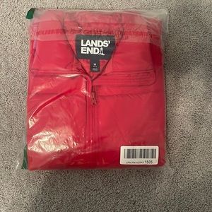 Women's Insulated Vest Lands End size M NWT